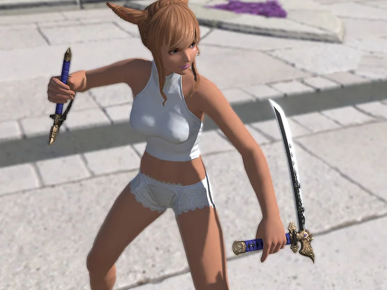 Moonward Bladed Tonfa - Image