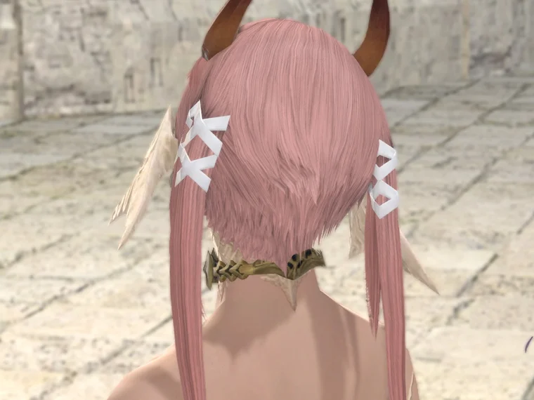 Petalite Choker of Fending - Image